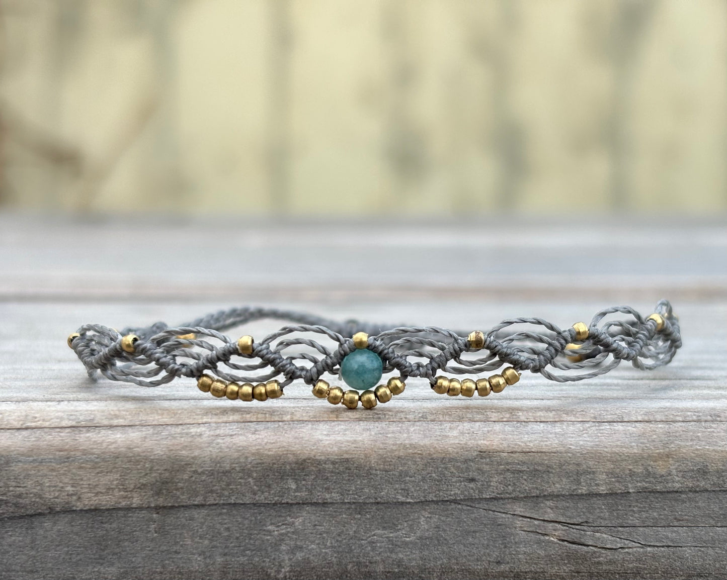 Makramee Armband mit Apatitperle