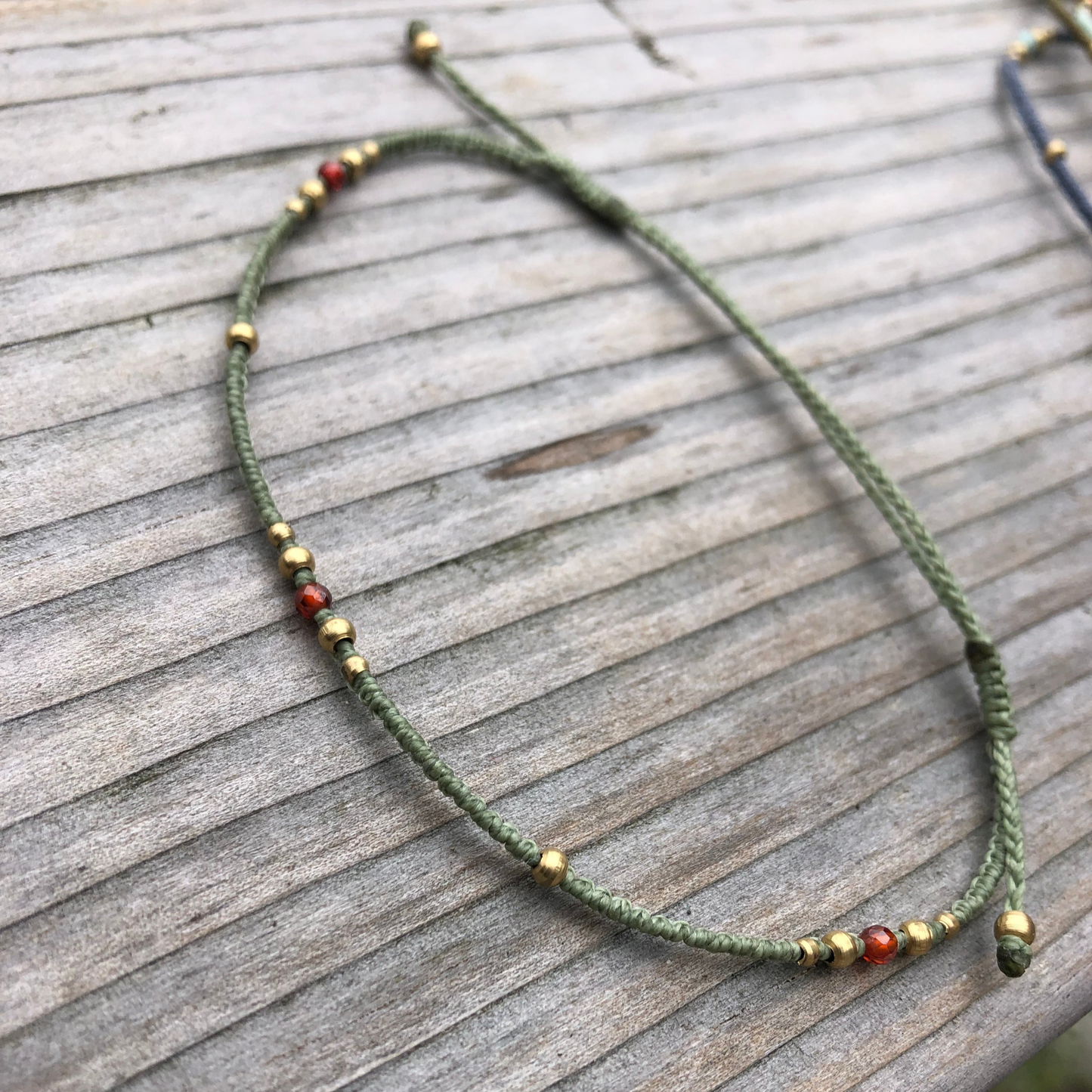 Fusskette mit Messingperlen