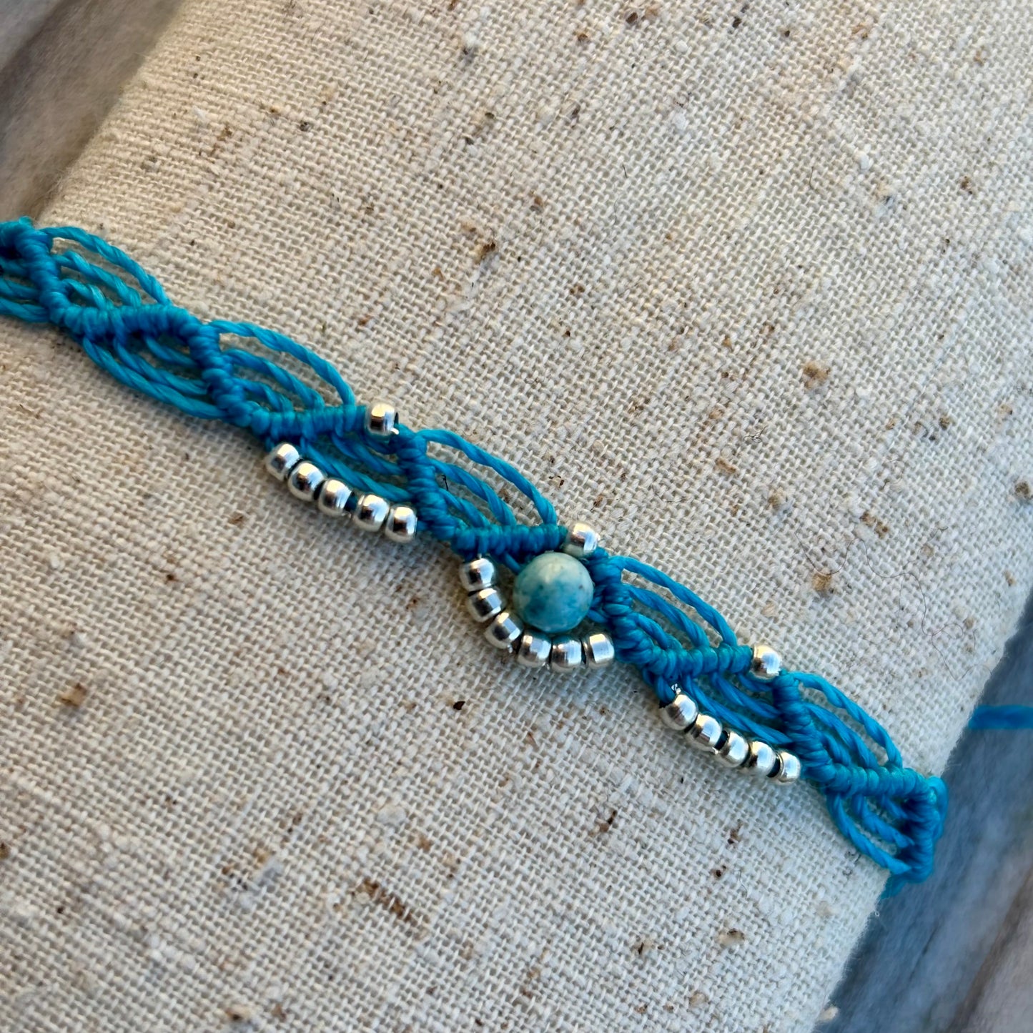 Makramee Armband mit Jaspis Perle