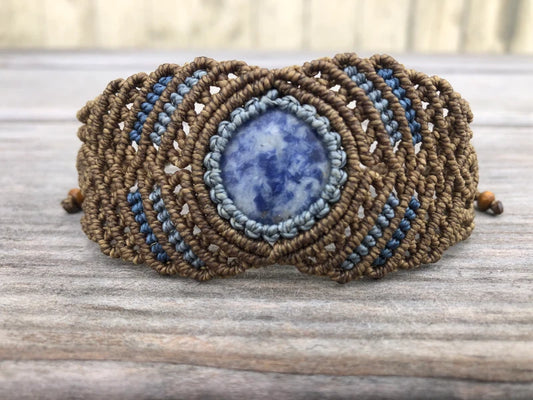 Makramee Armband mit Sodalith