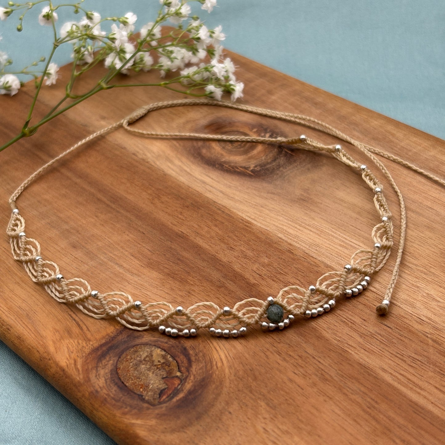 Makramee Halskette mit Serpentin Perle